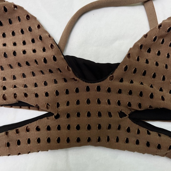 Acacia Mesh Set in Beach Babe (Haku, Waikoloa) - Picture 6 of 7